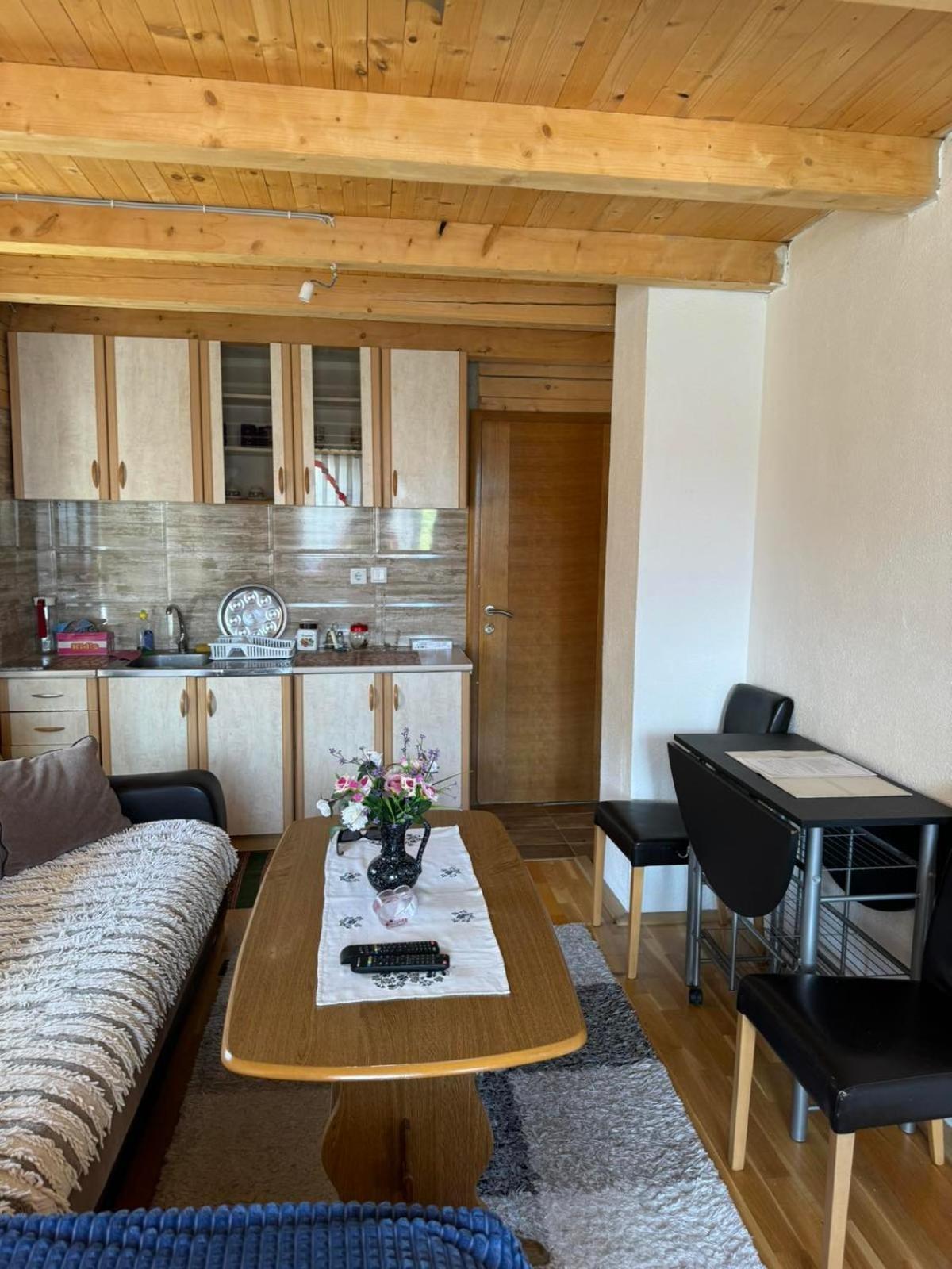 Ferienwohnung Prokosko Jezero Zlatna Koliba Fojnica Exterior foto