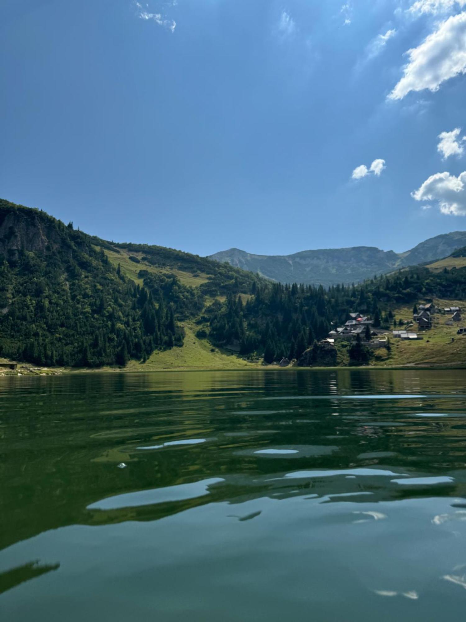 Ferienwohnung Prokosko Jezero Zlatna Koliba Fojnica Exterior foto